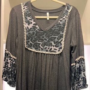 Grey long sleeve blouse with leopard print accents - Large